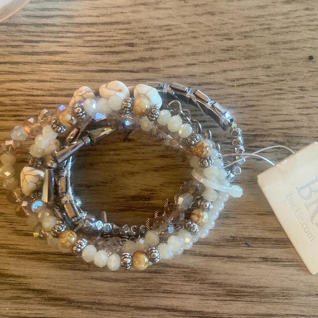 Costume Stone And Silver Tone Stretchy Bracelet Stack Nwt Bke Buckle Brand 22$